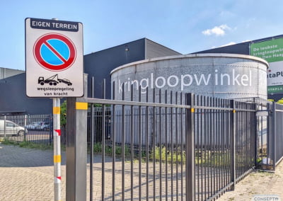 Spijlenhekwerk Parkeerplaats Prive | Consepto Hekwerk