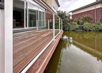 Glazen balustrade glazen windscherm glas | Consepto Hekwerk