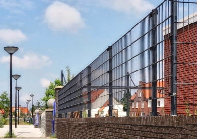 Paginafoto Anderen bekeken ook Overzicht Dubbelstaafmathekwerk op muur DSM - 800x600 | Consepto Hekwerk