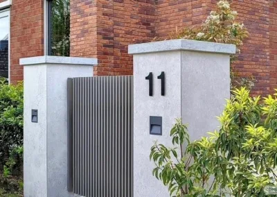 Looppoorten hout staal houten poort zuilen kolommen penanten metselwerk poeren prefab | Consepto Hekwerk